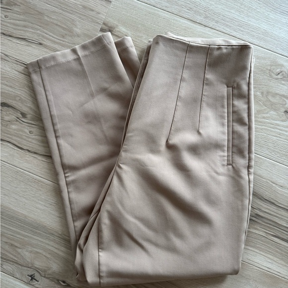 Zara tan pleated ankle pant - Picture 5 of 7